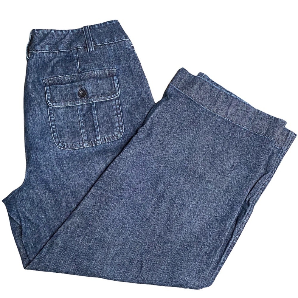 Ann Taylor Wide Leg Crop Jean